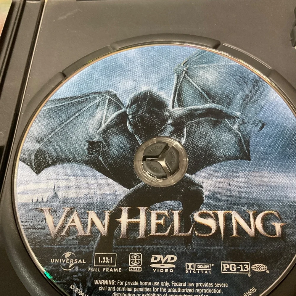 DVD- Van Helsing.  V169